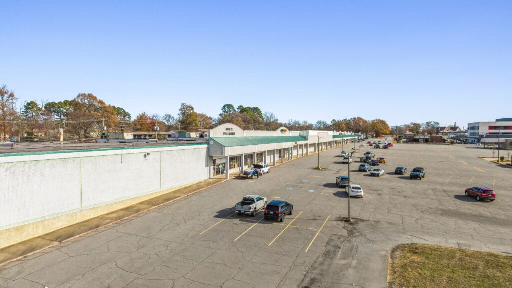 Exterior view of a commercial building at 638 W Main St, Jacksonville, AR, showcasing its architecture and surroundings.